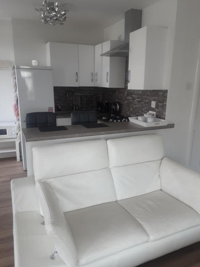 Esplanade Seaside View Apartment Porthcawl Dış mekan fotoğraf
